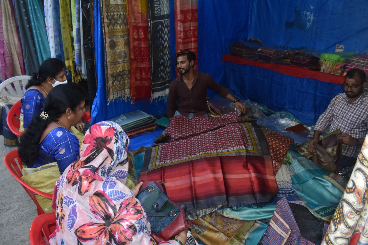 shilparamamhyd's tweet photo. All India Saree Mela 2022-- 1st Sep - 20th Sep 2022
#sareemela #shilparamamevents #happeningnow #madhapur #hydevents https://t.co/wst3oNCiIR
