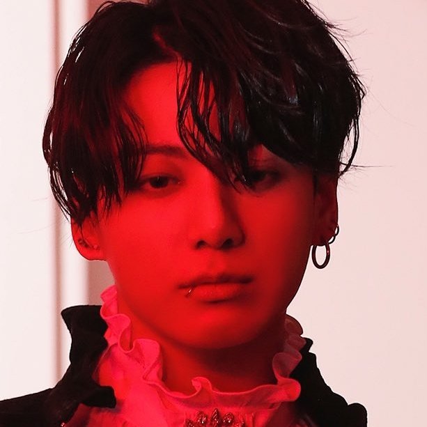 _ily_RM_'s tweet photo. #NewProfilePic https://t.co/tDduRKPHI7