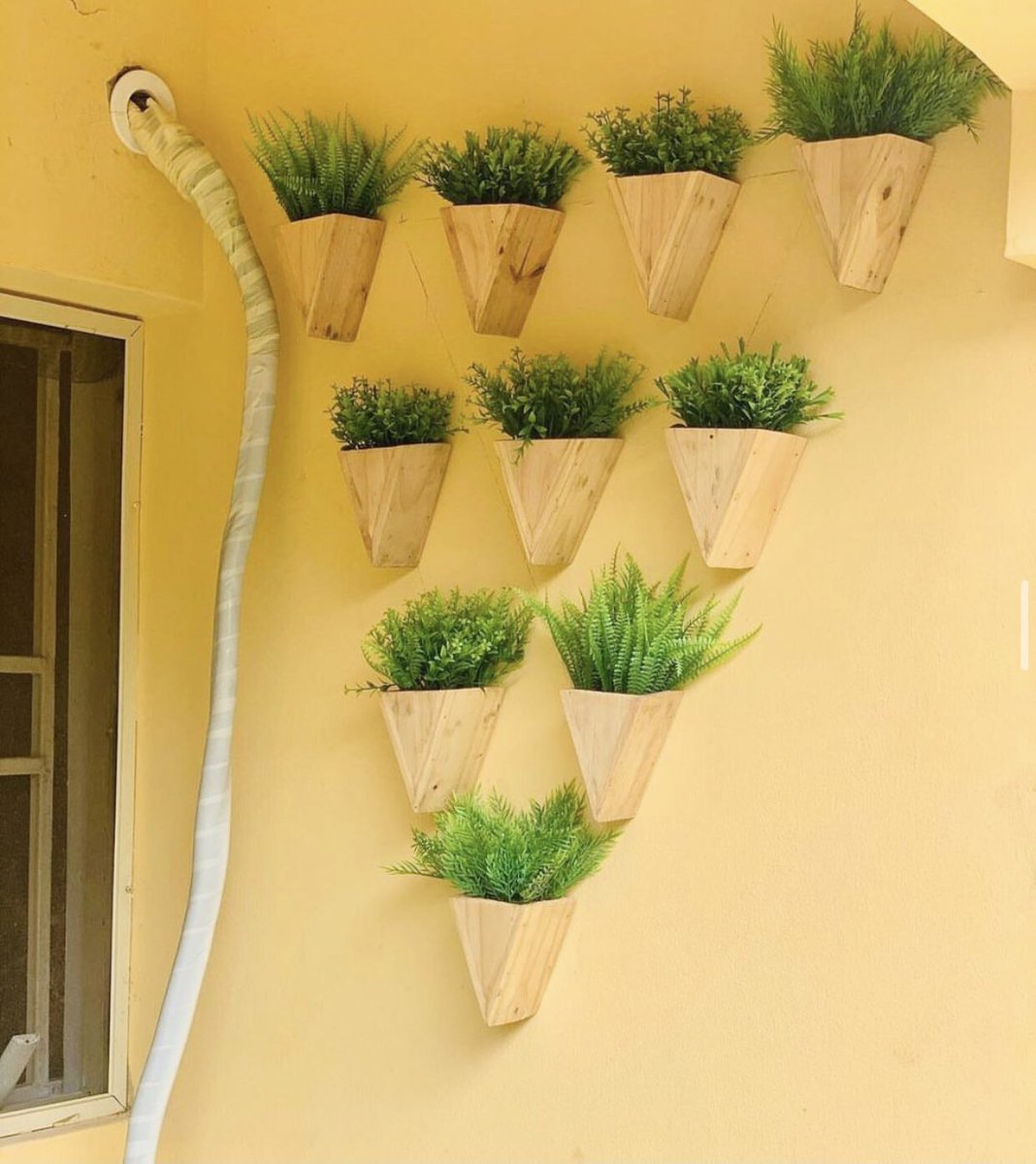 Multi-purpose triangle shaped wooden vase with artificial flowers 
Comes with a hook for hanging behind
Price: 4,000 each

Colors available: Black & Oak

#wood
#Explore
#planters
#plantlover
#lekkiwives
#lagosflorist
#Lagoshomes
#lagosinteriors
#artificialplants
#Woodenplanter
