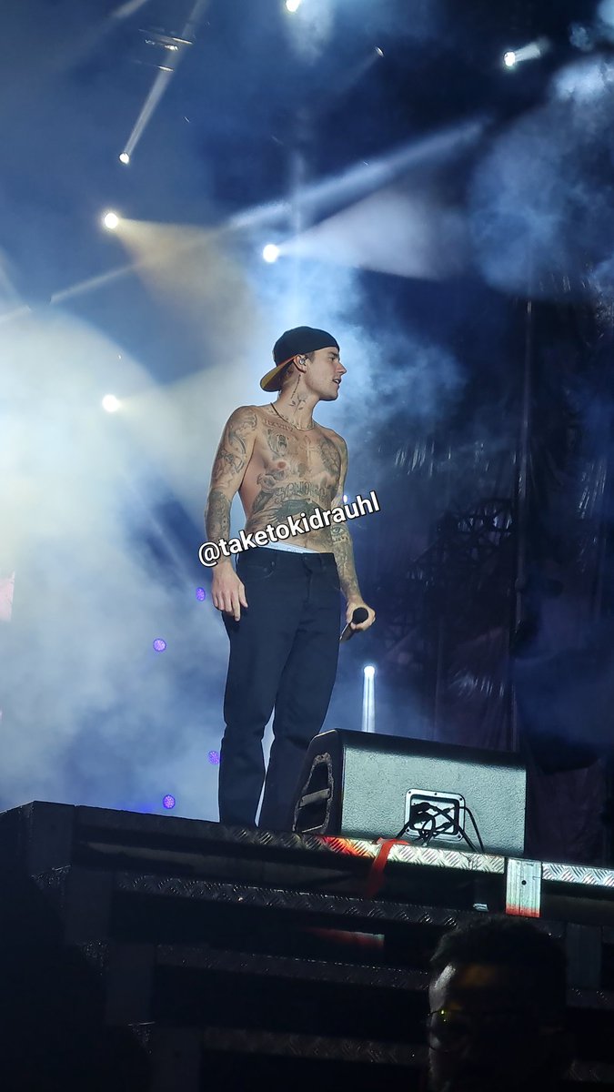 taketokidrauhl's tweet photo. FUI EU QUE TIREI EUZINHA justin bieber eu te amo entenda eu te amo demais https://t.co/LiTWzz2kdC