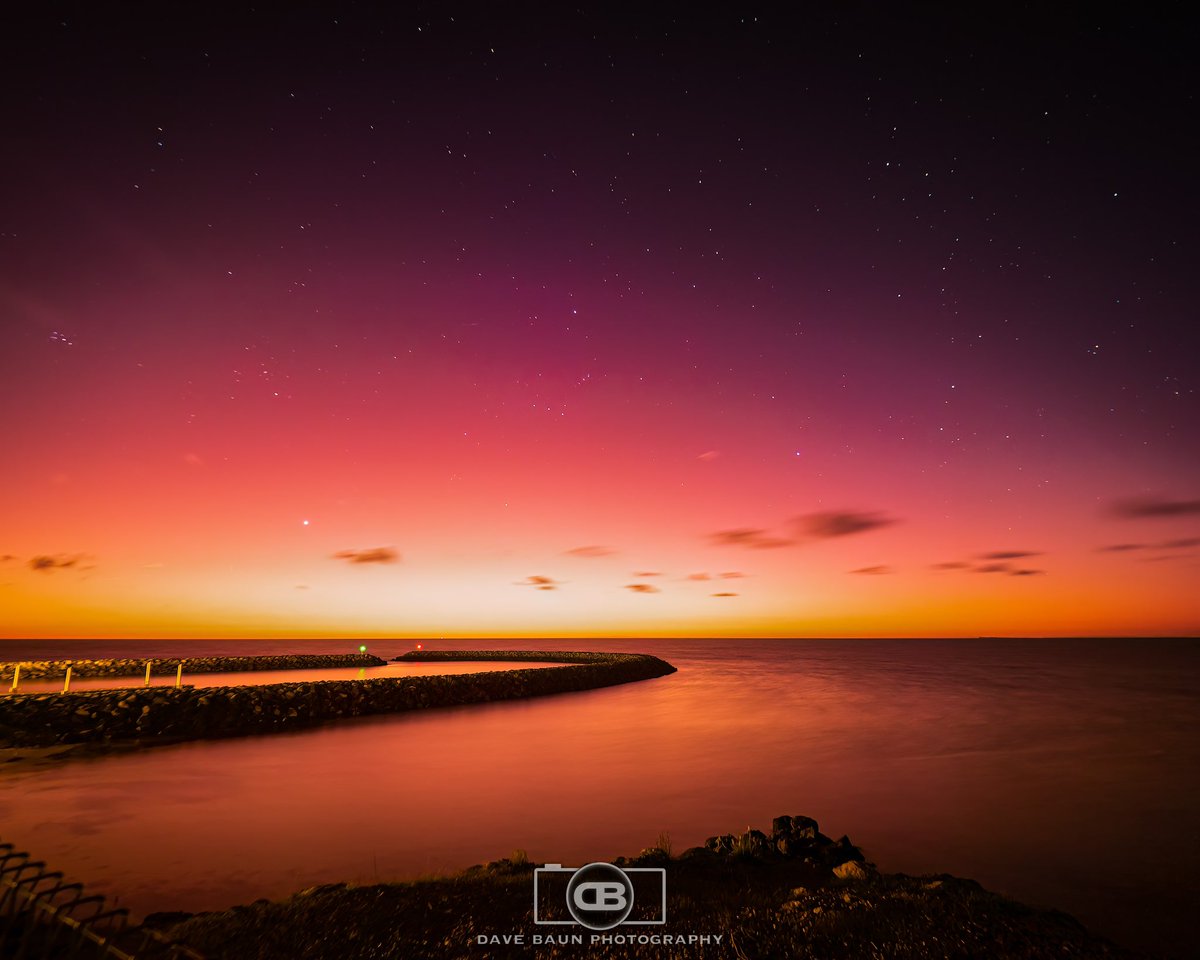 dBaunPhoto's tweet photo. One more seaside long exposure. This time it’s pre-sunrise from Edithburgh on the Yorke Peninsula.

7 MM | 21.6 sec | F 3.2 | ISO 500

#ABCMyPhoto
#YorkePeninsula
#GetOlympus
#LongExposure
#Sunrise 
#Edithburgh
#SouthAustralia
#Australia https://t.co/gSk1112IlH