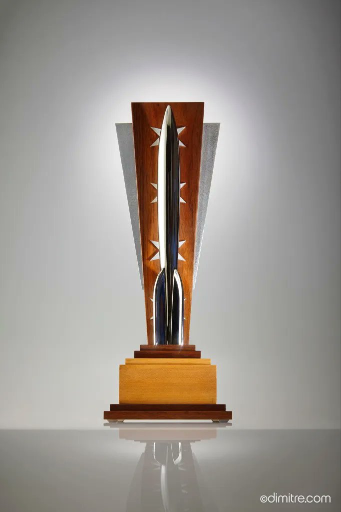 Bubonicon's tweet photo. Congratulations to Hugo Winners with connections to NM and/or Bubonicon - Arkady Martine, Becky Chambers, Daniel Abraham, Ty Franck, and Lee Moyer! Awards were given out Sun, Sept 4. #HugoAward #Bubonicon #NewMexico https://t.co/HzzxLWHC8Y