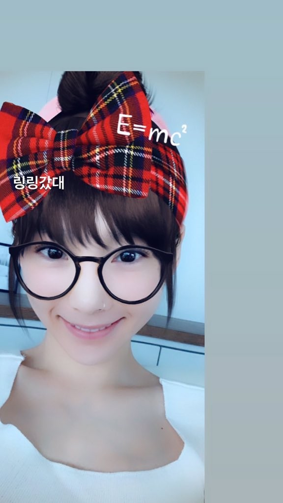 hourlytaeyeon's tweet photo. #TodayWithTaeyeon #TAEYEON #태연 

♡ 190907 IG https://t.co/j0eJiv7Nmd
