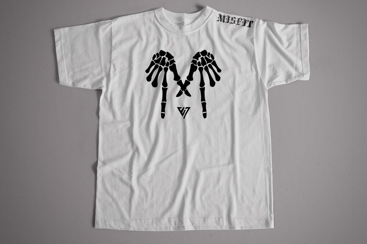 WrestleTechUSA's tweet photo. The Misfit Meredith Collection is dropping in 2 days! @bmeredith001 

September 7th, 2022 at 8:00 PM/EST

YOU DO NOT WANT TO MISS THIS🚀

https://t.co/wpDYneKW4s https://t.co/Qnhgwhds7E