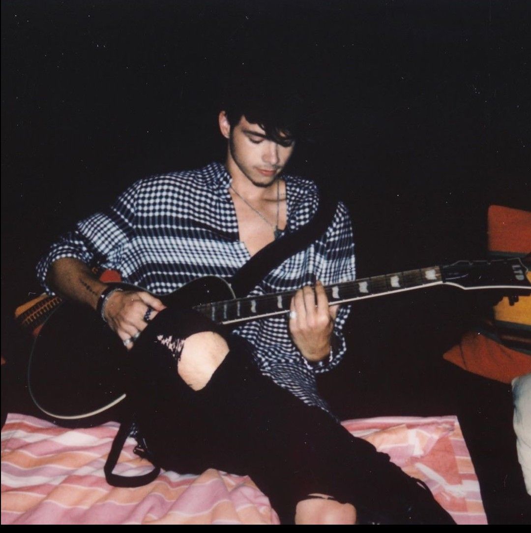 Got to play some guitar today
📸 👀😎