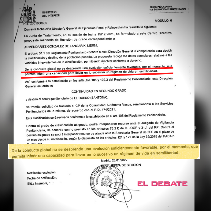 AntonioRNaranjo's tweet photo. Todos acercaban a etarras, pero para debilitar a ETA. Solo uno lo ha hecho para ayudarles por exigencia de Otegi. Aquí la prueba de que les trasladan al País Vasco porque en sus cárceles "españolas" rechazan soltarles. ¿Se entiende lo de Txapote verdad?
https://t.co/u9I6qSrcXe https://t.co/5yzFEt4AgS