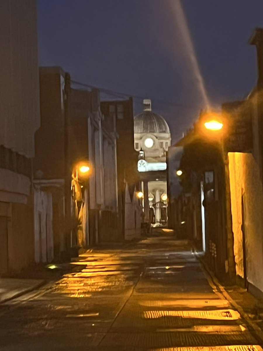 shelleydeane's tweet photo. #Dublin #September mild #Getupandgetout before the sun #MondayMotivation https://t.co/DW7iEdYDDw