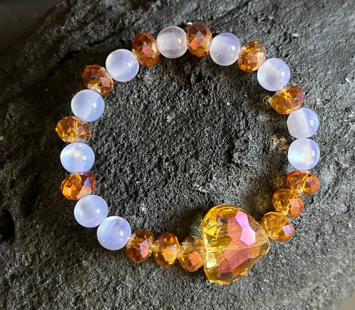 sohamyogaldn's tweet photo. Swarovski Gold crystal,White Crystal bracelet ,8mm Bracelet,Gold Crystal Heart bracelets,Gift for Her,Women Crystal Jewelry ,Love  Bracelet
 #gold #8mm #Crystal #Herwomen #Braceletgold #Crystalwhite #Swarovski #heart #LuckyGem7

👉https://t.co/W6r5VUSEjS https://t.co/PDCuVxqlss