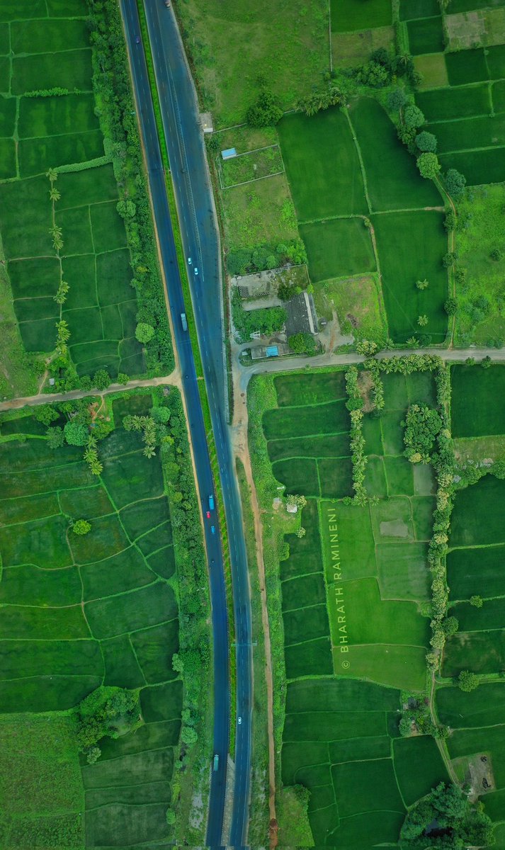 BharathRaminen1's tweet photo. Hyderabad - Warangal Highway, Bhuvanagiri Area (full view Recommended)
@PamelaSatpathy @DrShantaThoutam @KonathamDileep @KTRTRS @incredibleindia @DJIGlobal @HiHyderabad @Collector_YDR @tstdcofficial @HarithaHaram @DigitalMediaTS @MIB_India #hyderabad #Telangana #india #dji https://t.co/CmTiSG1SME