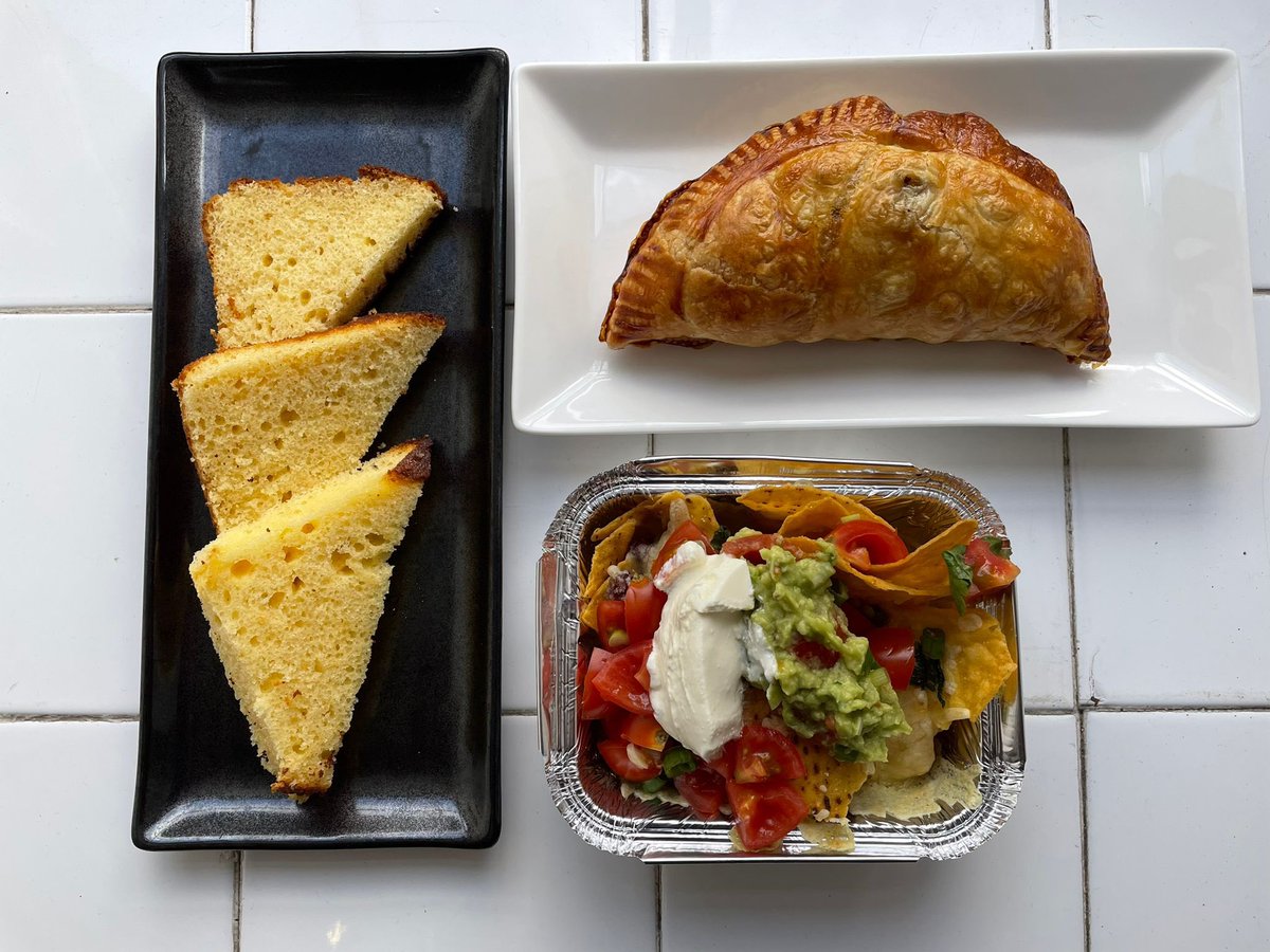 Kids Cookery Sunday

This weeks menu was:

Cheesy Bean Nachos served with Homemade Guacamole, Salsa and Sour Cream

Beef Empanadas

Condensed Milk Cake with Orange
#esfw #kidscookery  #youngchefs #kidsinthekitchen #cooking #kids #kidscookingclass #food #foodie #baking