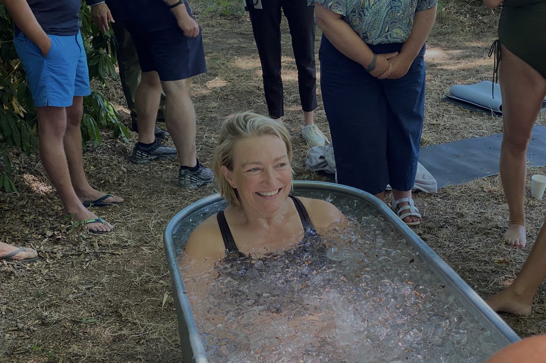 PhysioFast's tweet image. Here is our founder Katie Knapton making the Wim Hoff Ice Bath Challenge look easy! #challengeyourself #outofcomfortzone