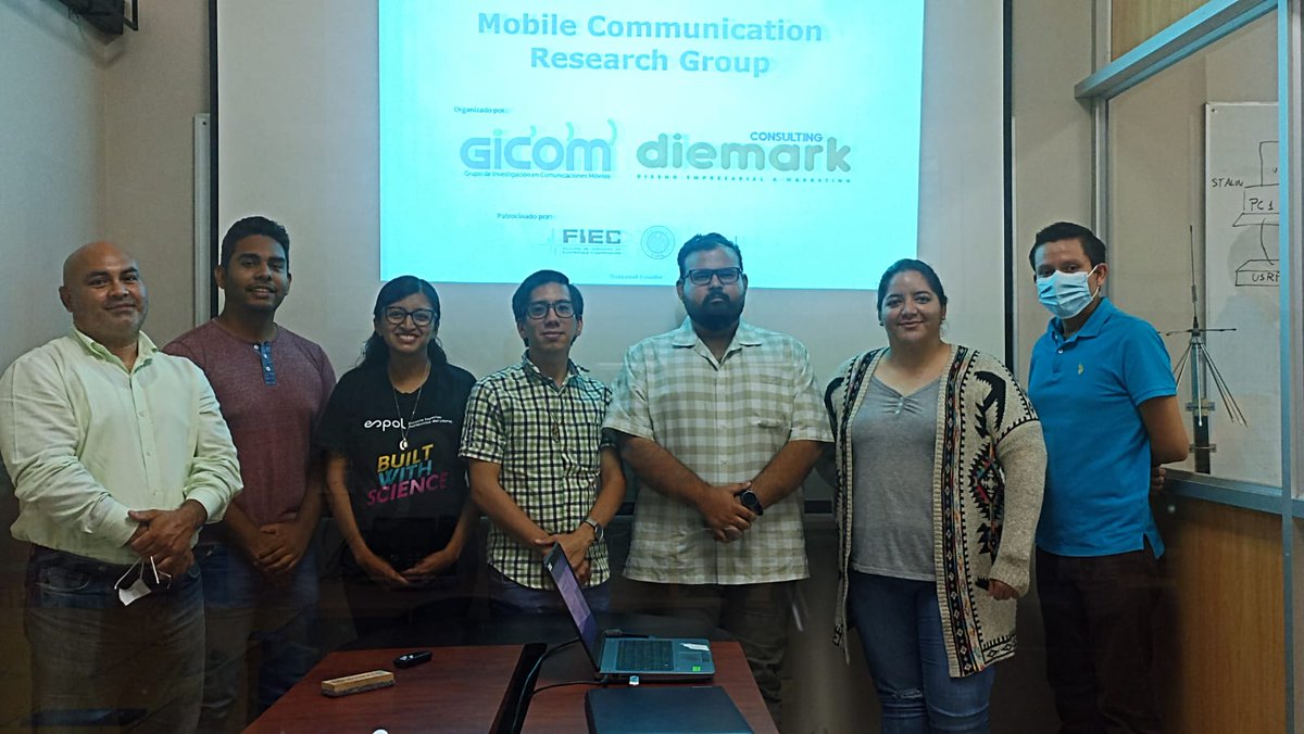 Profesores de la Carrera Ing. Telecomunicaciones, desarrollaron el taller de proyectos de comunicación digital, dictado por la consultora Diemark, para lograr una mejor difusión de la carrera en los canales digitales👩🏻‍💻 <a href="/cparedesverduga/">Cecilia Paredes Verduga</a> <a href="/fnovillo76/">Francisco</a> <a href="/eliset_23/">Maricela Freire</a> @novomarko87