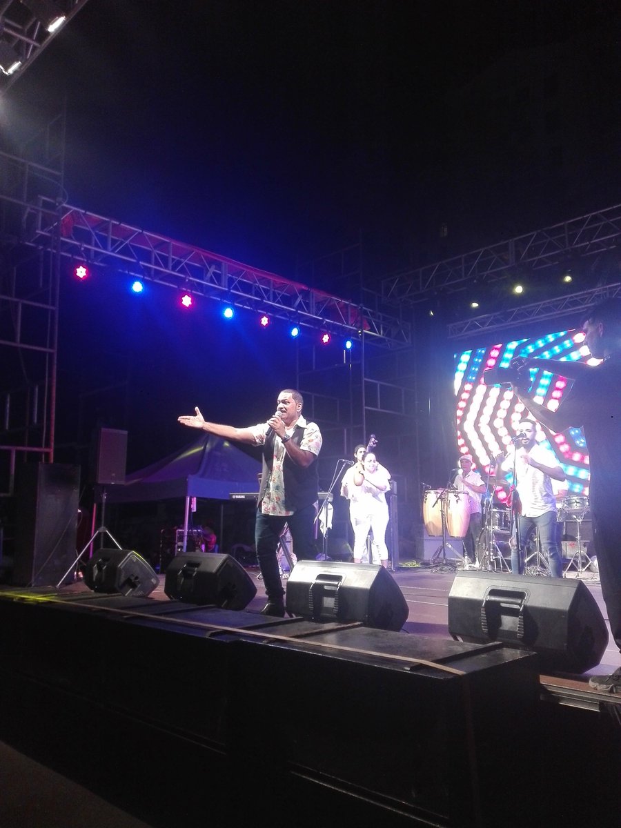 TatianaVieraHe3's tweet photo. Clausurado oficialmente el #VeranoconTod@s en las Fiestas Populares del Malecón de #LaHabana . #CubaViveyCelebra Ahora daremos continuidad al Curso Escolar. #CubaViveyEduca @PresidenciaCuba @AsambleaCuba @gobhabana @torres_iribar @RGZapata500 https://t.co/AwGofLauC8