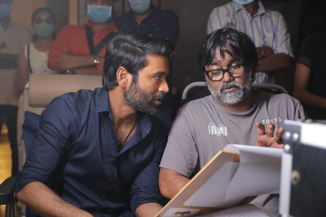 cineulagam's tweet photo. #NaaneVaruven update will be announced at 6:20 pm today! ๐๐ฅ
@dhanushkraja @thisisysr @selvaraghavan @theVcreations
#selvaraghavan #NaaneVaruven #Dhanush #YuvanShankarRaja #Vcreation #KalaipuliSThanu #Cineulagam https://t.co/cWFMPr61Bh