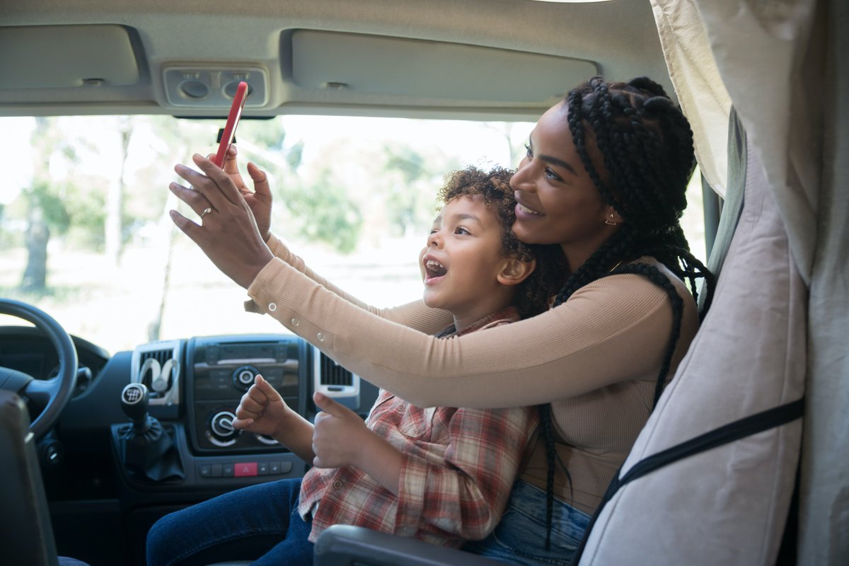 CamperIreland's tweet photo. To renew your campervan insurance online, please make sure you have the following:
https://t.co/lh0ZeyHi22 https://t.co/7btwG3nrO4