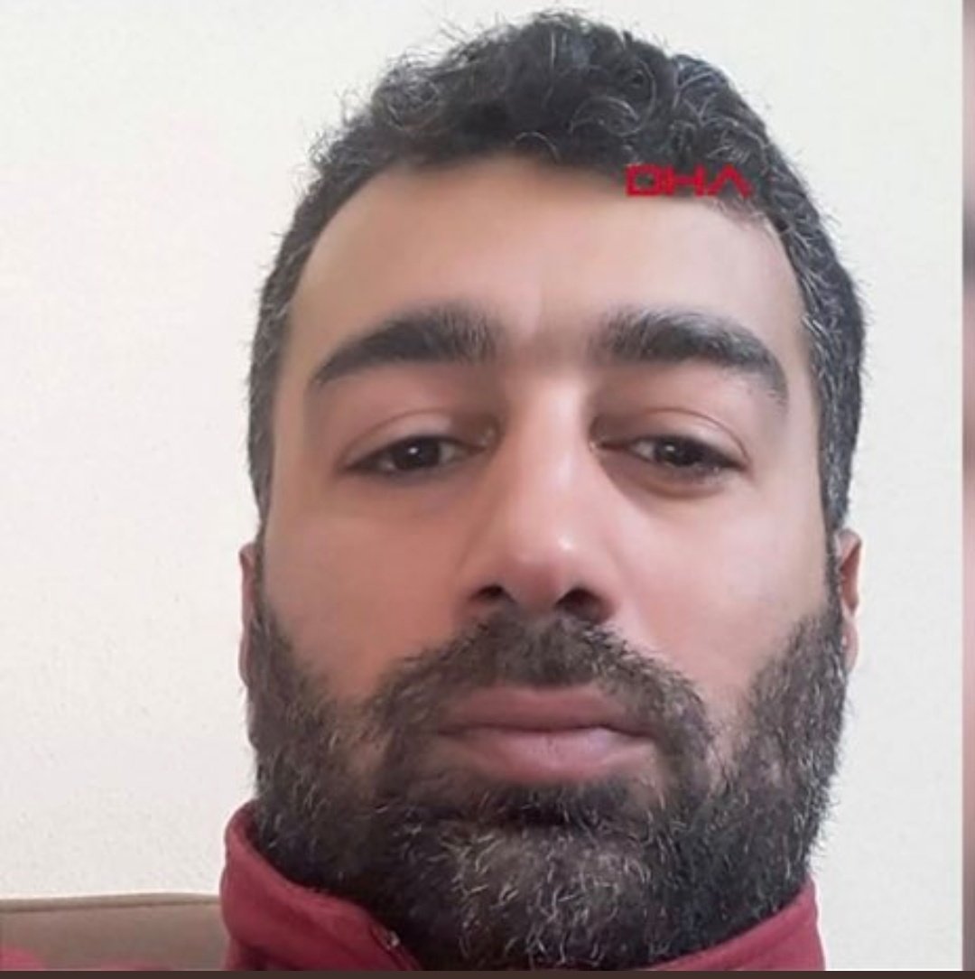 CinsiyetToplum's tweet photo. Eşi Ferit Altınyay’ın “Eve erkek getireceğim, 3’lü yapalım” teklifini kabul etmediğini söyleyen #FundaAltınyay, eşi ve eşinin kardeşi tarafından demir çubukla dövüldü. https://t.co/cI2WpMvfkx