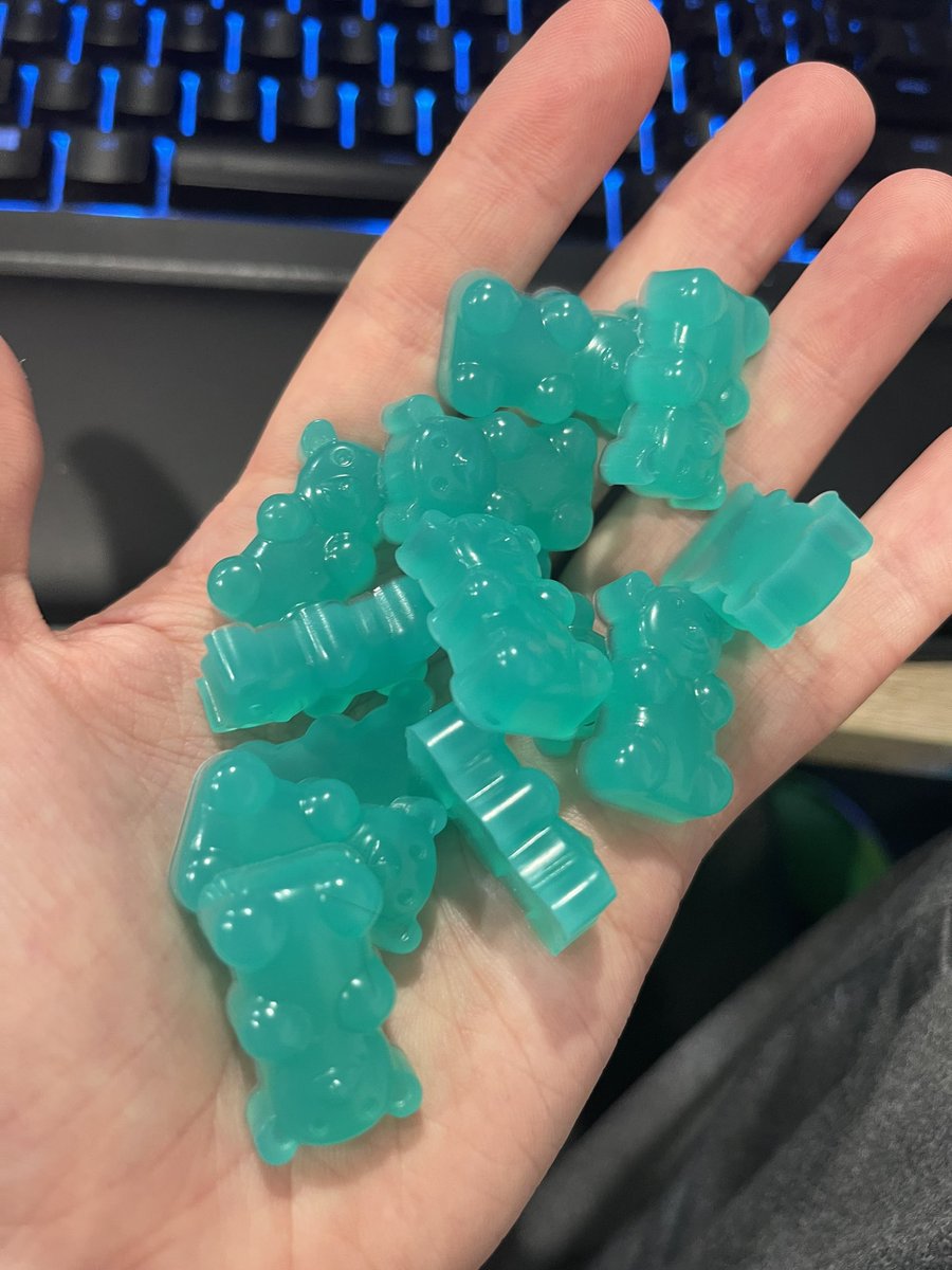 Nido Flow 🐰 Ifc On Twitter I May Have Made Silicone Gummy Bears 