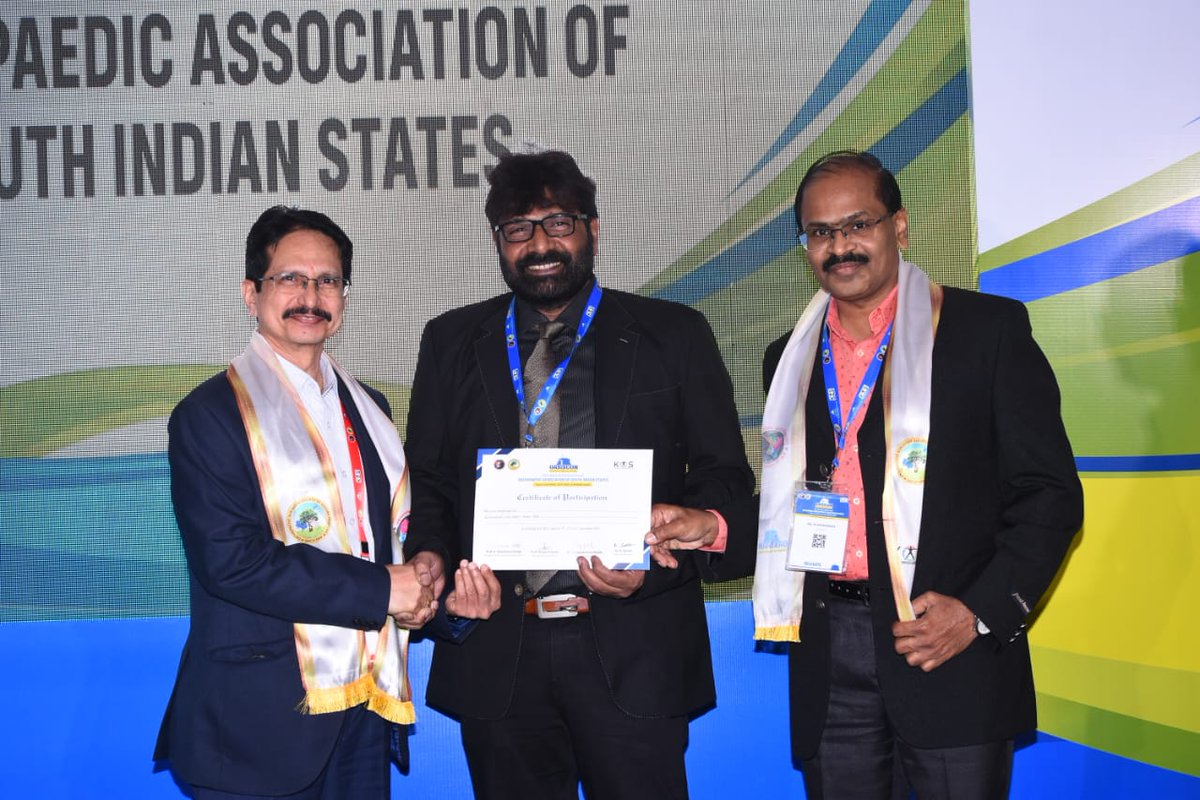 drksatya's tweet photo. Proud Moment for #TEAMORTHO #nrias 
Kudos to the team and medal winners and presenters in #OASISCON2022 https://t.co/hkBoY2jpdb