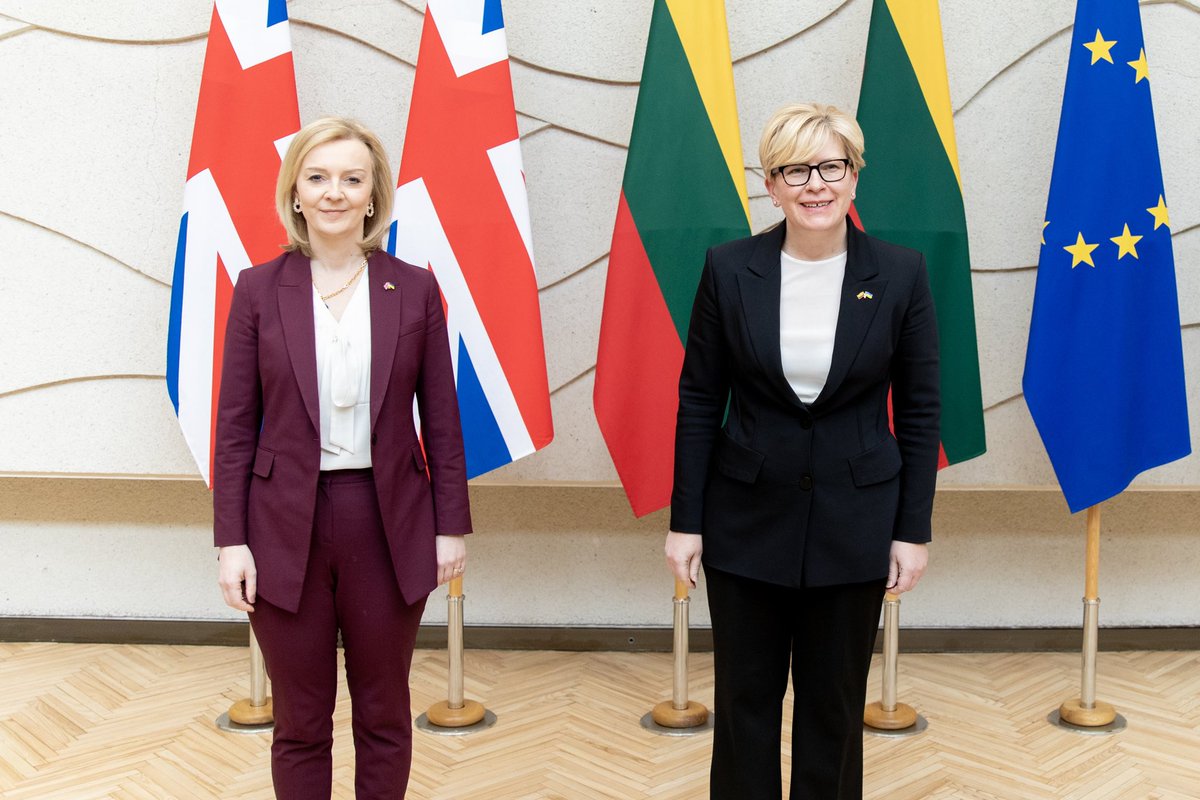 Congratulations to @trussliz, a new PM of 🇬🇧. Looking forward to working with you in expanding 🇱🇹🇬🇧strategic partnership, in advancing European security & in helping Ukraine to win a war. Your personal & your country‘s leadership is vital in standing up to aggressors.