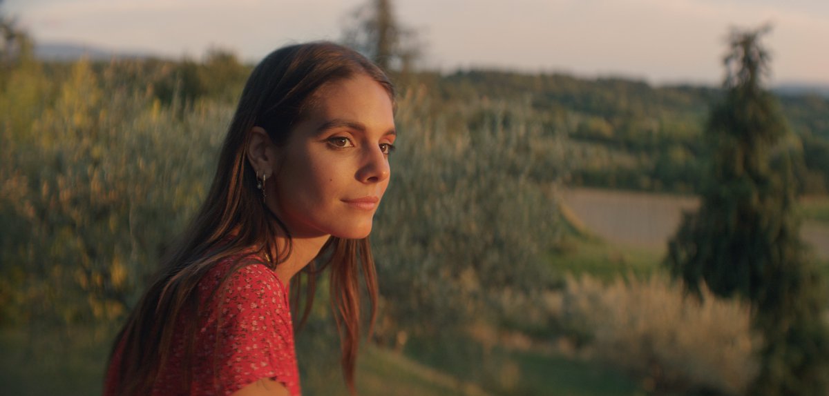 MoonrisePic's tweet photo. #TheOnlyOne (2021) directed by Noah Gilbert is the newest addition to our Moonrise slate ✔️

This romantic drama follows Tom, a young woman on the brink of accepting a life of independence and wanderlust, who decides to take one last shot at a committed relationship. https://t.co/YUtyfFE086