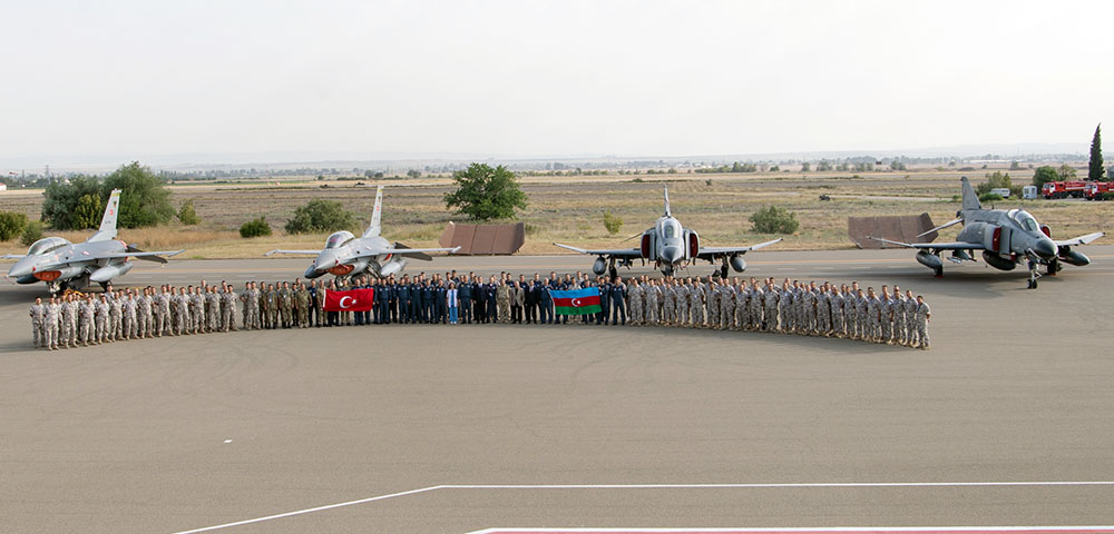 wwwmodgovaz's tweet photo. The opening ceremony of the #TurAzQartalı-2022 #JointFlightTacticalExercises was held on September 5. https://t.co/i6UXouWRKh