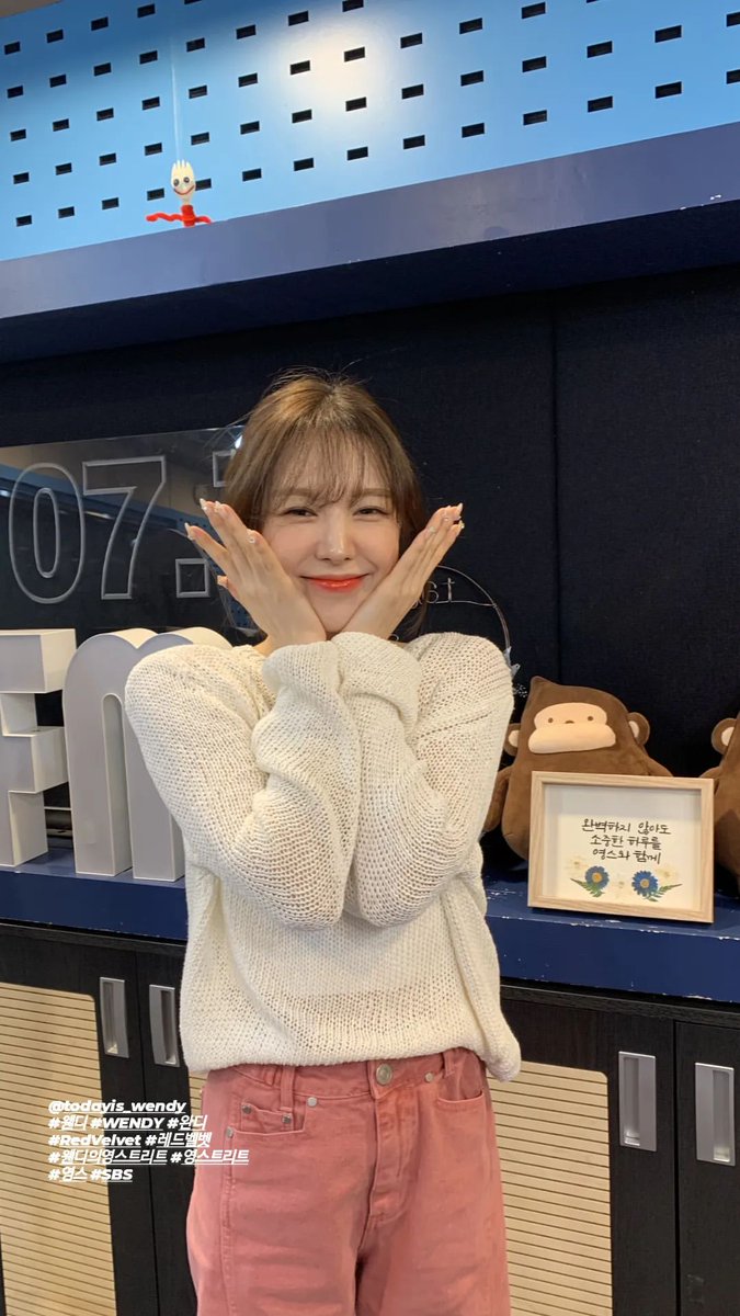 rvstgrm's tweet photo. [INSTAGRAM STORY]

@.todayis_wendy 
#웬디 #WENDY #완디
#RedVelvet #레드벨벳
#웬디의영스트리트 #영스트리트
#영스 #SBS
https://t.co/letPTz0dVw

@RVsmtown #RedVelvet #레드벨벳 #TRF2022    
220905 · 20:22:04 KST https://t.co/vVUDpzhYXR