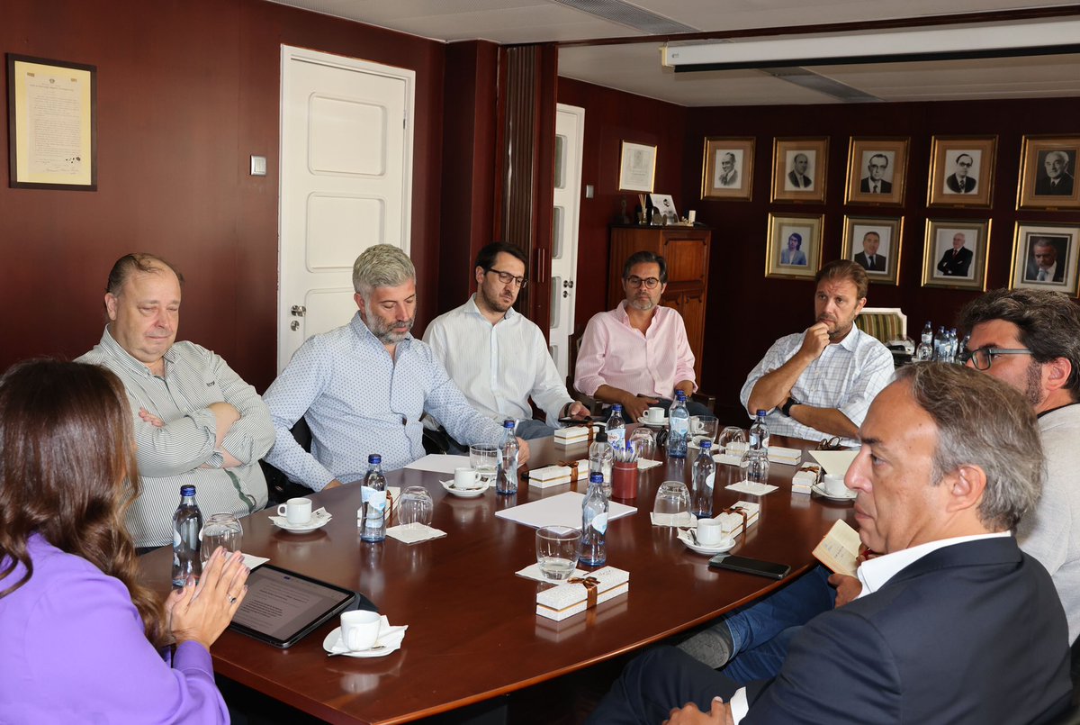Bodour's tweet photo. In Lisbon, I met with members of the Portuguese Publishers and Booksellers Association to update them on the latest IPA projects. I heard about the challenges they are facing, and was inspired to witness their willingness to collaborate in developing our industry. https://t.co/DZaur5bMgd