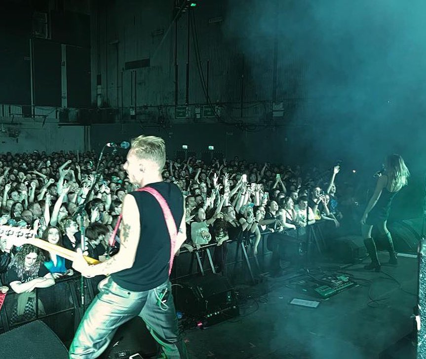 wolfalicemusic's tweet photo. Ireland forever thank u for a magic week 💚 
📸 Carl Griffin https://t.co/6ImI8GQG8o