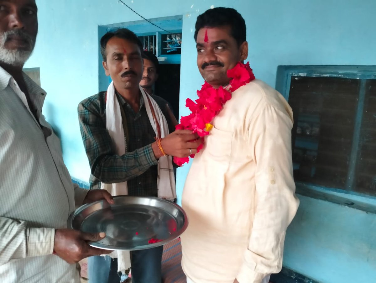 <a href="/Rp_lodhipawai/">R.P.Lodhi.malgan.raypura.pavai.panna.</a> <a href="/dhruvlodhi46/">Ad.Dhruv Lodhi</a> <a href="/RahulSinghDmo/">Rahul Singh Lodhi</a> <a href="/umasribharti/">Uma Bharti</a> <a href="/PhoolSi94048591/">Phool Singh ठाकुर</a> <a href="/ParsotmSingh/">Parsotm Parsotm singh</a> <a href="/janved_lodhi/">Janved Lodhi Pichhore</a> <a href="/Baba_raikwar/">@Deepak raikwar</a> <a href="/AmanLodhiAmol3/">Aman Lodhi Amol अमन लोधी आमोल</a> <a href="/vdsharmabjp/">VD Sharma</a> <a href="/vaibhavpawarmp/">Vaibhav Pawar</a> @DilrajAmarSingh पवई विधानसभा के क्षेत्रीय लोकप्रिय युवा नेता समाज सेवी एडवोकेट भैया श्रीं धृव सिंह लोधी जी रैपुरा <a href="/dhruvlodhi46/">Ad.Dhruv Lodhi</a>