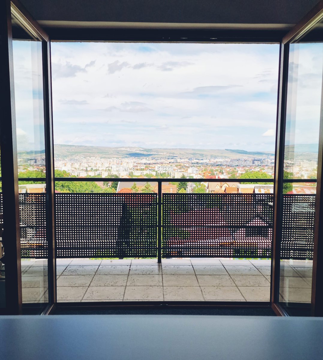 rbcreatedigital's tweet photo. "By all means never fail to get all the sunshine and fresh air you can." 🏙️ 🏙️🏙️  

#recreative #newoffice #newday #newchapter https://t.co/aJsMb4hwwf