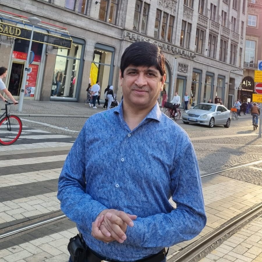 DrImranYousuf's tweet photo. In the midst of all the noise, you can feel peace within yourself.
#drimranyousuf #Inspiringtotransform #mentalhealthmatters #postitive #peace #selfcare https://t.co/2oxBy6ko6l