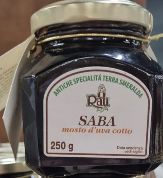 pappaecallia's tweet photo. La saba si ottiene cuocendo a fuoco moderato il mosto di prima spremitura del uva .🍇 
Prodotto fin dall'antichità dalle donne sarde, il risultato è uno sciroppo naturale, concentrato , ricco di profumi e sapori tipici della Sardegna . ❤️
https://t.co/Egl1E4n2PU https://t.co/Jb0hDD1ph4