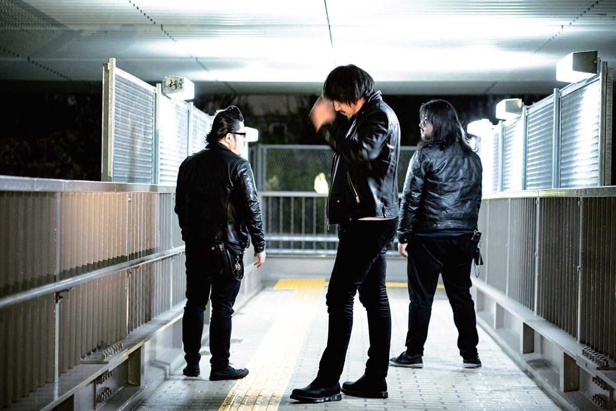 TOWER_NUchaya's tweet photo. 【#THECHINAWIFEMOTORS】
1st Single with 7inch Vinyl
『TEENAGE NERVOUS BREAKDOWN』
明日入荷予定⚠️規格外商品ですが
当店はばっちり展開いたします!!!!!
関西が誇るロックンロールバンド
の約2年ぶりとなる新作必見です🔥
駆け込み予約もお待ちしてます◎
#tcwm (さとまる) https://t.co/VZnOCVU6oU