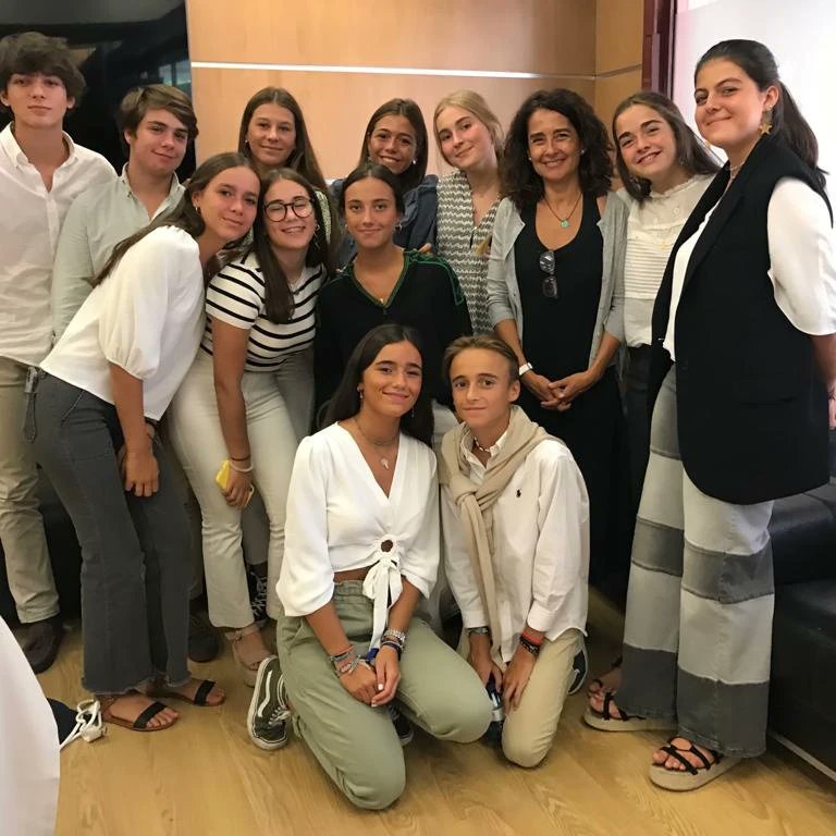 sfbafec's tweet photo. Y, por fin, nuestra alumna Candela Flores, recogiendo el premio TAEUS Europa. 🏆👏👏👏👏
Enhorabuena equipazo 😍 y enhorabuena a sus profes Mayte y Chelo 💪
#TAEUS
#europa
#madrid https://t.co/uLNxLSixqY
