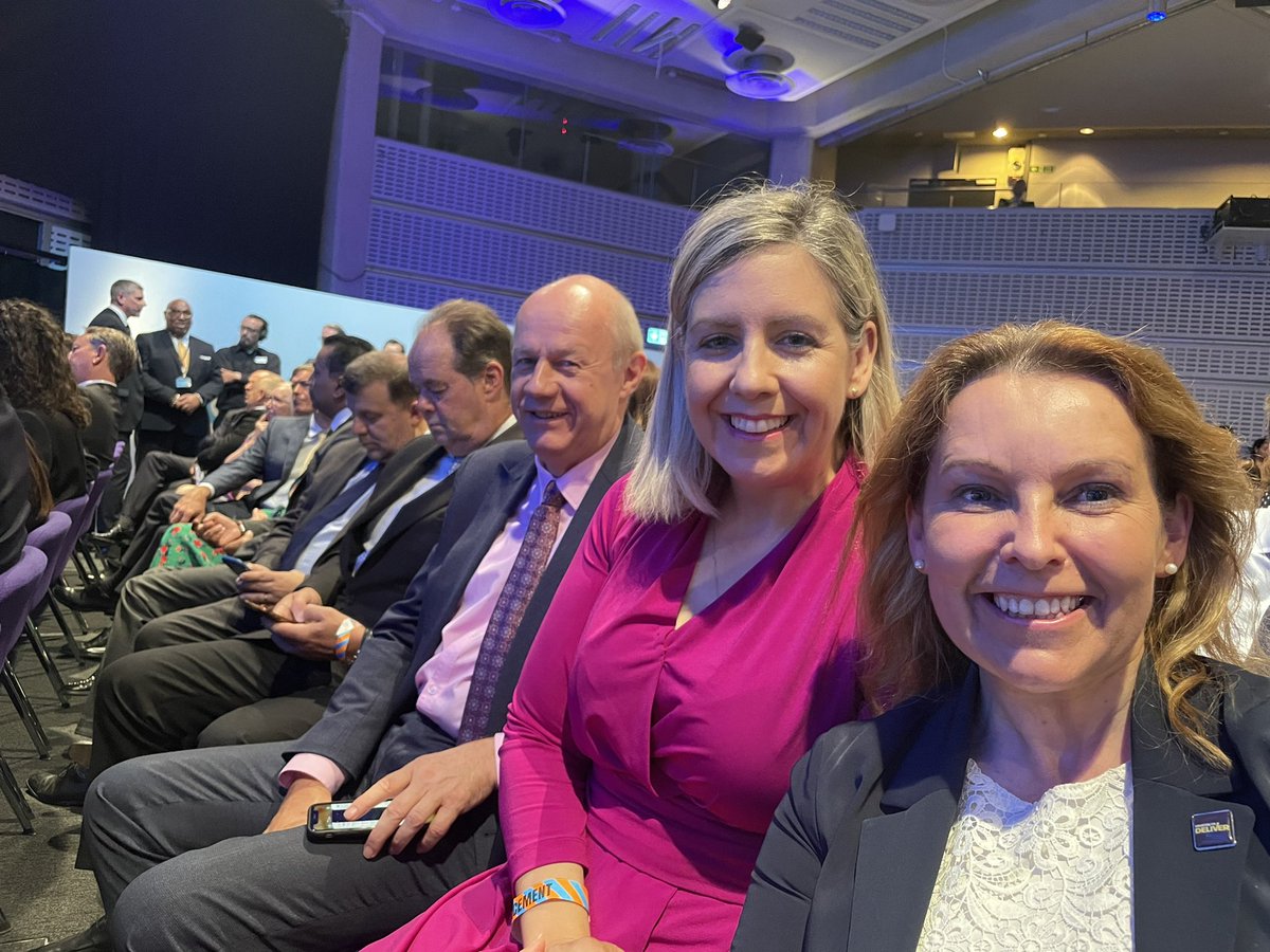 andrealeadsom's tweet photo. https://t.co/OcA43Drfy1