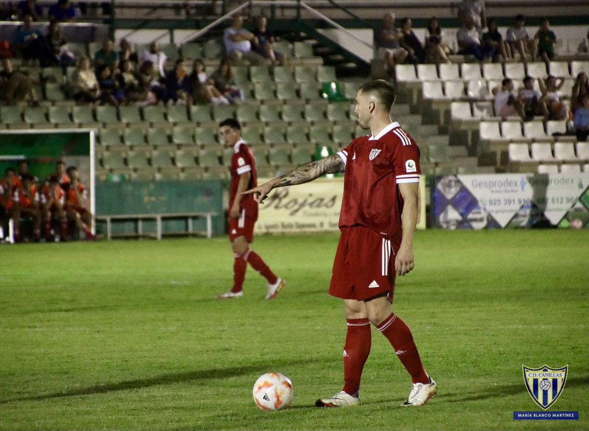Comienza lo bueno. Semana de liga. Vamos equipo!!! 💪🏻⚽️
<a href="/CDCanillas/">CD Canillas</a>