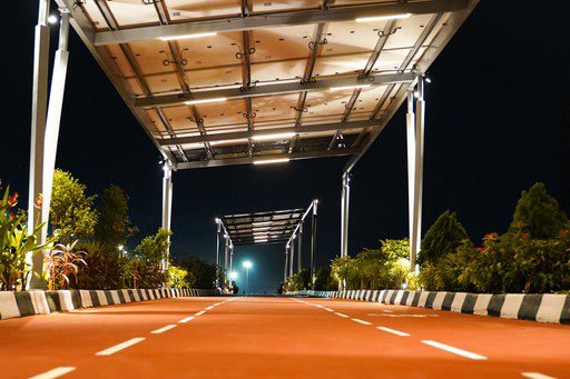 arvindkumar_ias's tweet photo. Minister @KTRTRS lays the foundation stone on Sept 6th for one of its kind 3 lane, 4.5 meters wide &amp; 21 kms bi-cycle track along the #ORR on Nanakramguda-TSPA &amp; Narsingi-Kollur stretch. It's solar roof topped &amp; will work 24/7 with all safety features incl CCTVs https://t.co/iWtCJFxXpU