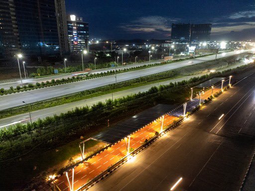 arvindkumar_ias's tweet photo. Minister @KTRTRS lays the foundation stone on Sept 6th for one of its kind 3 lane, 4.5 meters wide &amp; 21 kms bi-cycle track along the #ORR on Nanakramguda-TSPA &amp; Narsingi-Kollur stretch. It's solar roof topped &amp; will work 24/7 with all safety features incl CCTVs https://t.co/iWtCJFxXpU