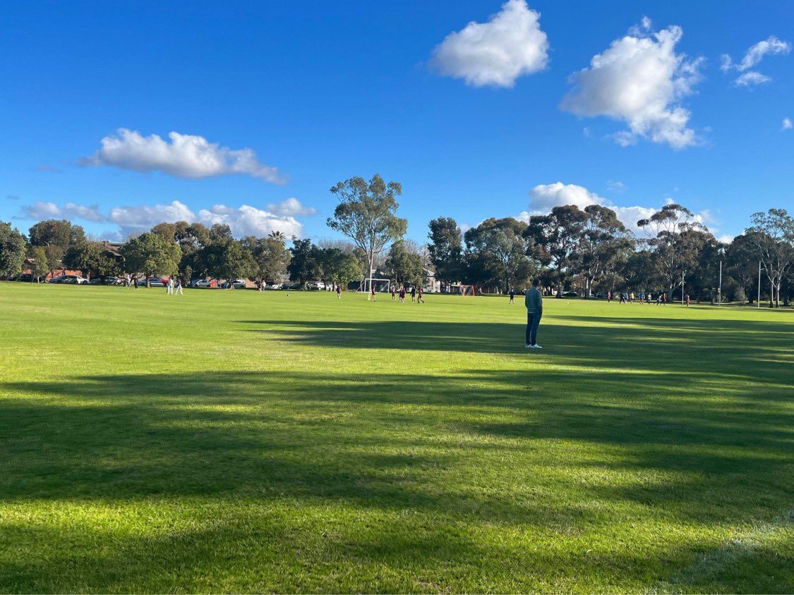 Day 5-After a solid month fine tuning their skills in the indoor centre, our u14 and u16 squads headed outside on Sunday. It was great to hear the sound of bat on ball with the sun shining down. There is a lot to be excited about heading into this season with his group.
❤️🏴‍☠️🏏