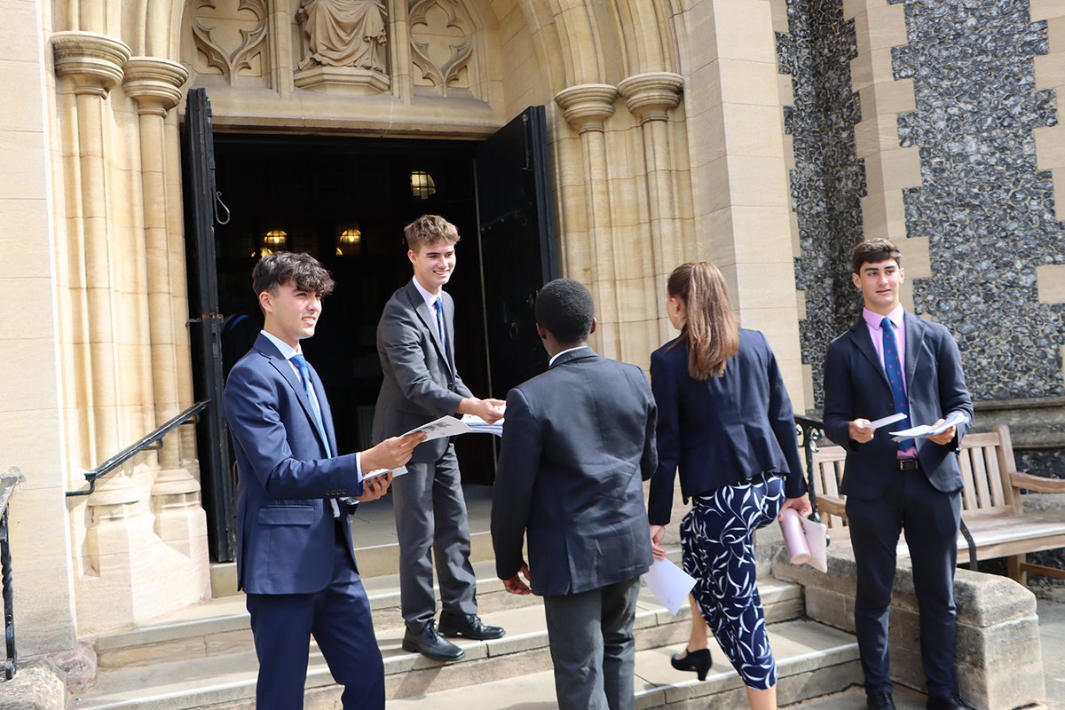 KCSWimbledon's tweet photo. The first full week of the term commenced with our annual start of term service at @SHWimbledon, with our wonderful new Chaplain, the Reverend Madeleine Miller. https://t.co/M1nlwP3KAG