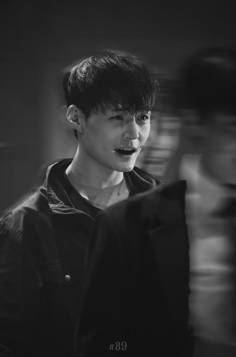 SCENE_NO_89's tweet photo. 220616 뮤지컬 <은밀하게 위대하게 : THE LAST> 커튼콜
리해진 役 #차이도 배우님

우리 얼른 또 봅시다 꼬마동무

#뮤지컬 #은밀하게위대하게 #은위더라스트 #차해진 #CHAIDO https://t.co/aR7qOm6H6f