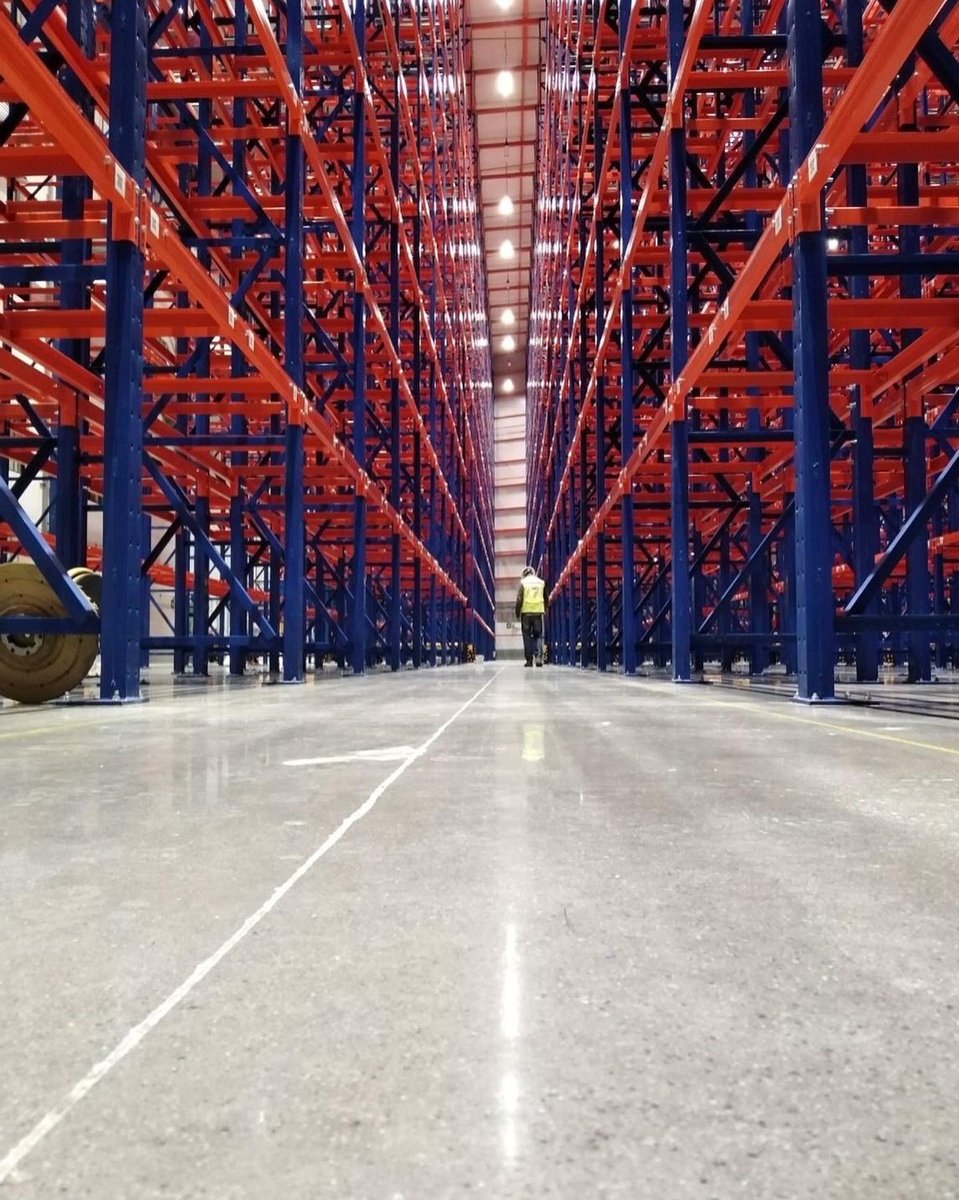 Kriscorti's tweet photo. Obra realizada para Helm en Tultitlán, Estado de México
Ejecución de sistema Basetec®️ Precision y #Conductil®️ VRS
Piso superplano - autoportante - jointless👷🏽👷🏽♂️
🔷 Concepción @MonofloorM
🟠Ejecución @RinolMexico
Líderes del mundo plano
@RCRIF https://t.co/QfvA5WmwP2 https://t.co/33fDRc0uSh