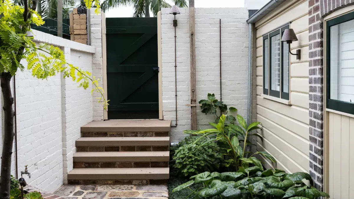 _BDAA_'s tweet photo. Vermont Terrace by Studio 23 design
Residential Alterations / Additions (medium to large)
#SydneyRegionalDesignAwards #JointWinner #JasonKlumpp #terracedesign #terrace #residentialalterations #residentialadditions #studiodesign https://t.co/dH60BeTncQ