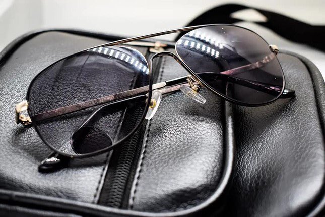 With vacations plans in place, what’s left? ☀️
A pair of sunglasses from our vast collection😊
Our eyeglasses offer UV protection, with Polarized lenses when the sun gets too hot as you’re having fun😉

Available at all our branches. 
#lapaireglasses #sunglasses #vacation