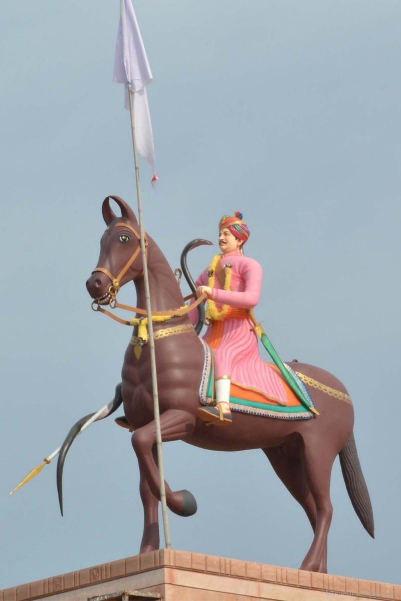 JAT_SAMAAJ's tweet photo. परम आराध्य लोक देवता वीर तेजाजी महाराज के निर्वाण दिवस "तेजा दशमी" के पावन अवसर पर आप सभी तेजा भक्तों को बधाई व शुभकामनाएं ! 
इस अवसर पर तेजाजी महाराज की चरण वंदना करते हुए जगत कल्याण की कामना करते है। https://t.co/TXorsduKA3