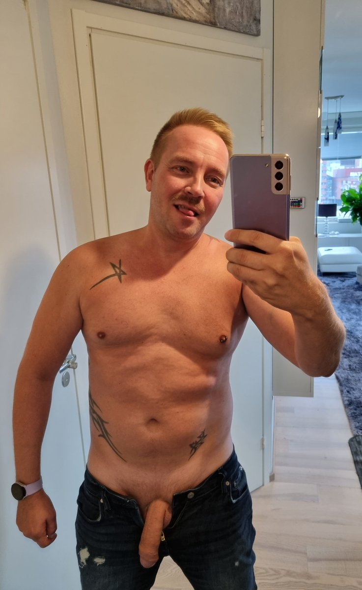 Stondis19cm's tweet photo. Should I put on some underwear? #finnishgay #gaycruising #freeballing #dickout #cockout #hung #hungdaddy #hungfinn https://t.co/XCF0kMoUKT