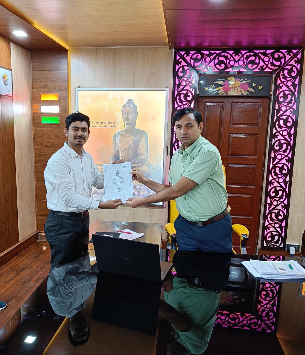 CGWB_CHQ's tweet photo. Scientist of Central Ground Water Board, Lucknow shared the output of National Aquifer Mapping and Management (NAQUIM) studies and report of Etawah District, Uttar Pradesh with District Administration. @MoJSDoWRRDGR https://t.co/a8mvEL7nZq