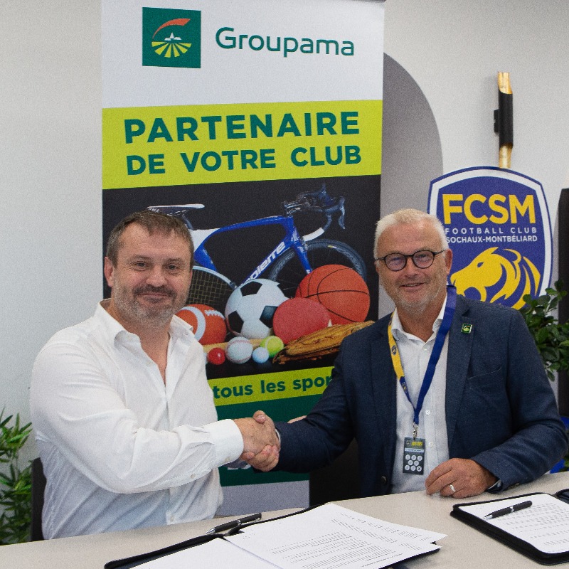 FCSM_officiel's tweet photo. ➕3⃣ Groupama Grand-Est, engagé aux côtés du FCSM depuis 2016, a renouvelé son engagement en tant que partenaire premium du club pour trois saisons.
🖊️ La signature officielle a eu lieu ce vendredi avant #FCSMLAVAL.
🤝 Merci de votre confiance, @GroupamaGE !