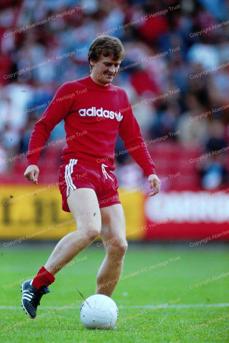 AFC Former Players tweet media