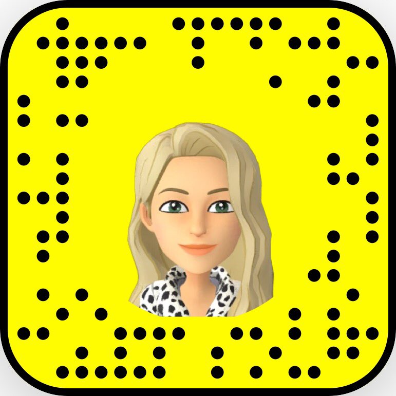 _MistressNicole's tweet photo. Finally got my new snapchat again add me. Snapchat: godessnicole023 https://t.co/5URkRkFwuq